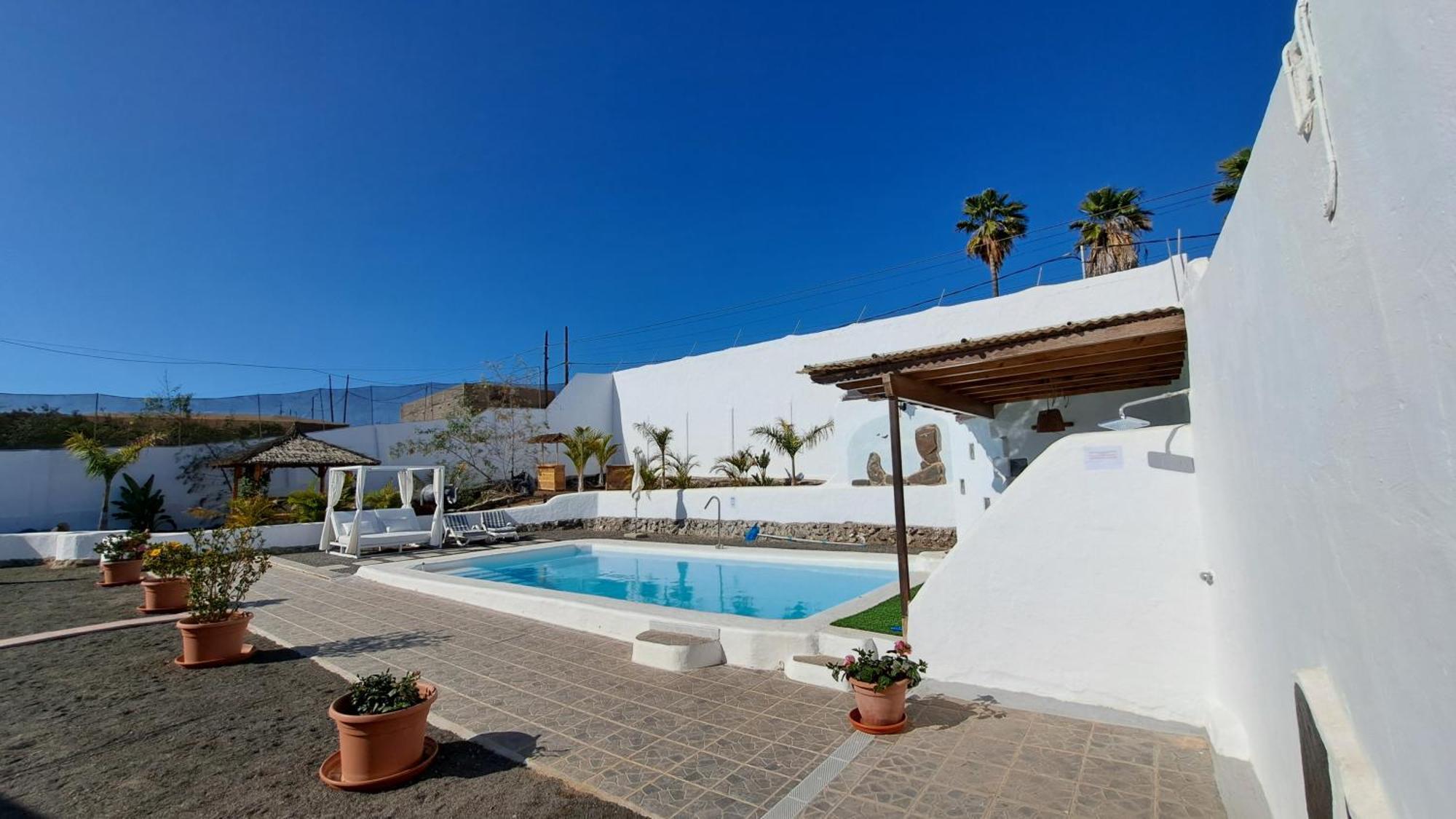 Remarkable 3-Bedroom House 'Villa' Finca Vistamar Салобре Экстерьер фото